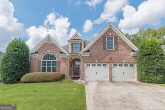 Building Photo - 203 Prestwick Way N