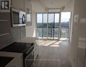Building Photo - 150 Fairview Mall Dr
