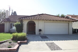 Building Photo - 4745 Avedon Rd