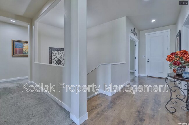 Building Photo - 1463 Kentucky Derby Way