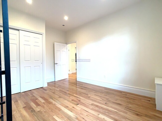 Foto del edificio - 41-47 Saint Nicholas Terrace