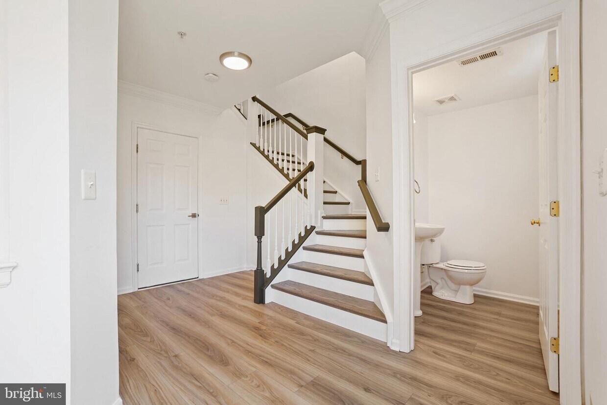 Foto principal - 3603 Madison Ln
