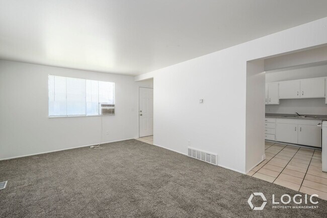 Photo - 1610 Ivy Cir Apartment