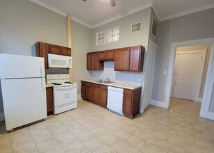 Building Photo - 2215 Ohio Ave