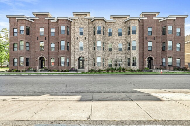 Foto del edificio - 270 N 10th St