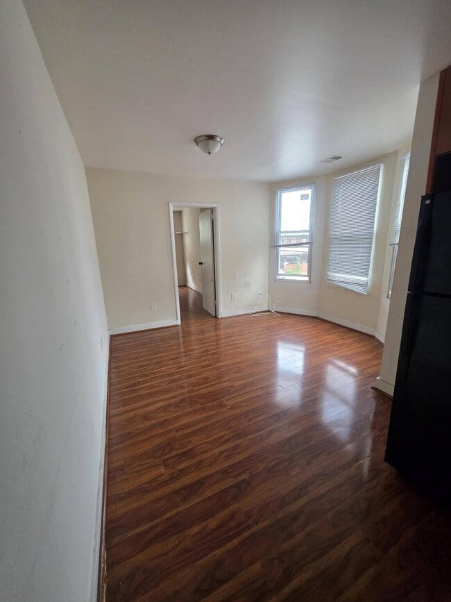 Building Photo - 4200 Powelton Ave