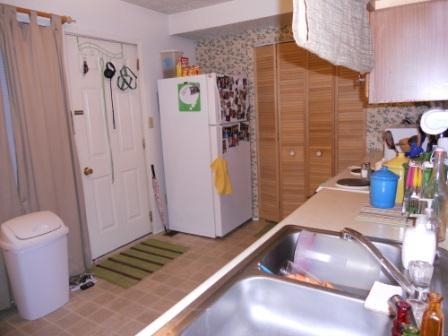Kitchen of a Unit - 400 N Maple St