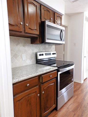 Building Photo - 13321 Fall Manor Dr