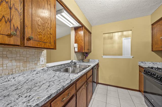 Foto del edificio - 517 McDivitt Dr