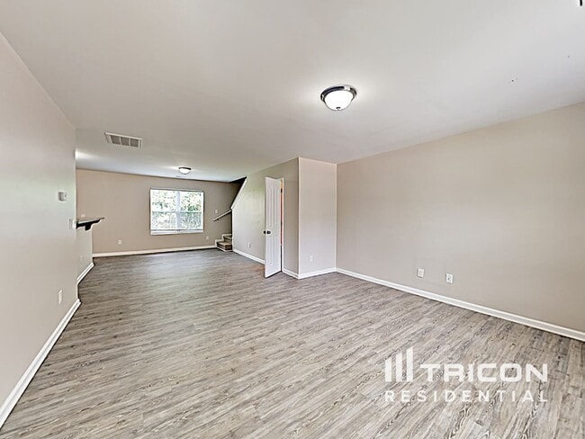 Building Photo - 4932 Magnasco Ln