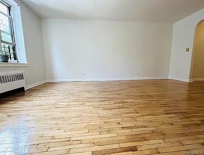 Foto del edificio - 76-10 34th Ave