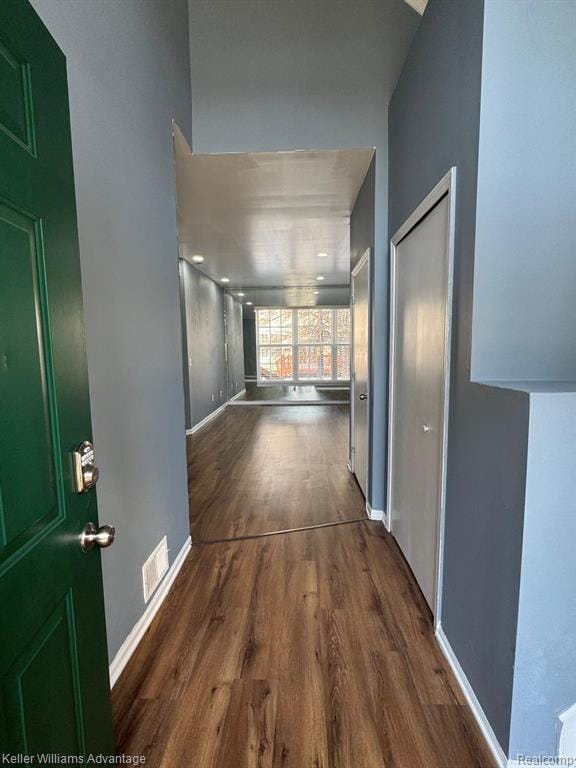 Foto del edificio - 38478 Lynwood Ct