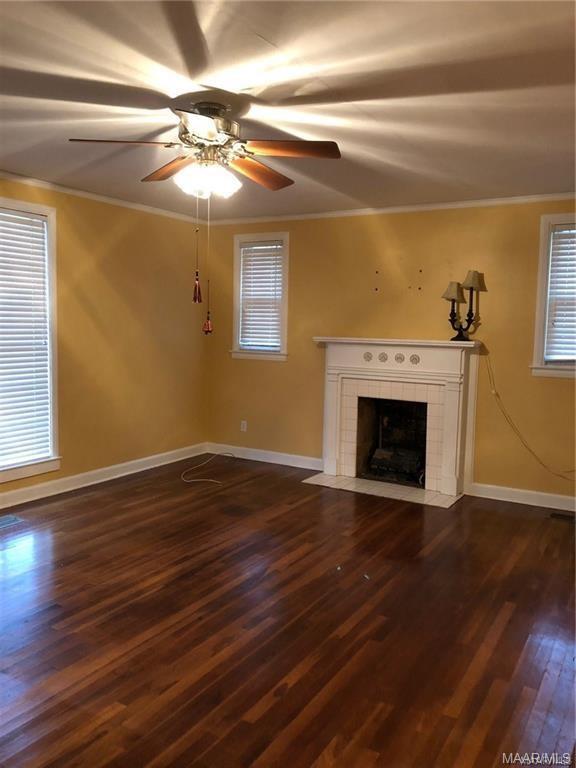 Foto del edificio - 3522 N Wareingwood Dr