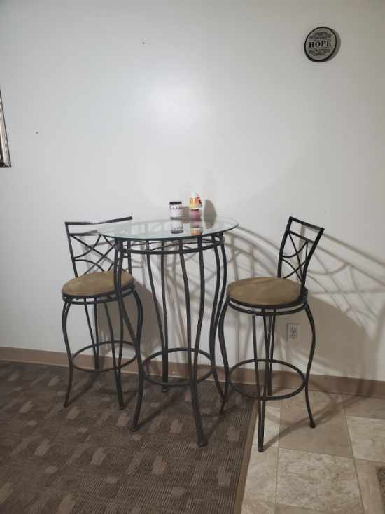 Photo du bâtiment - 10415 99 Ave