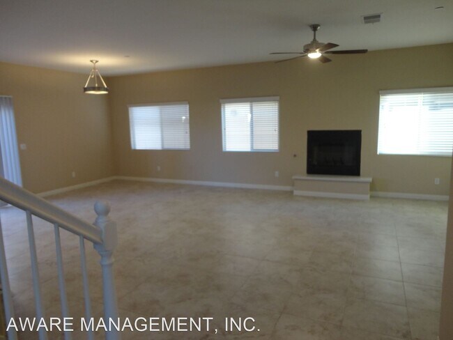 Building Photo - 4 br, 2.5 bath House - 8937 MAGNOLIA AVE