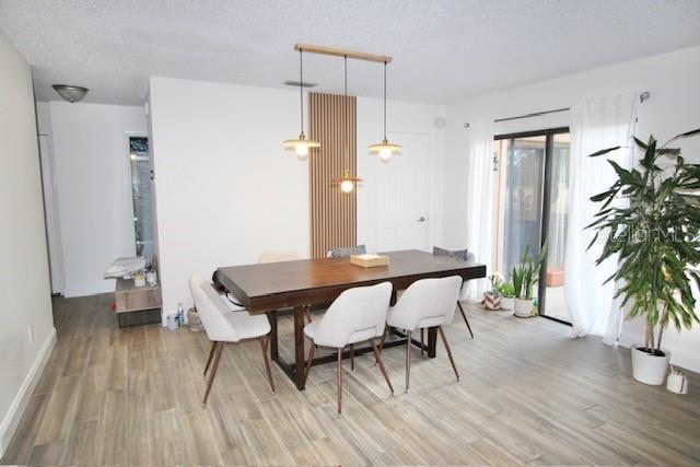 Foto del edificio - 544 Woodfire Way