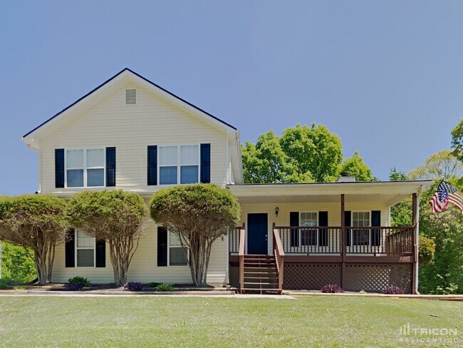 Building Photo - 15 Woodwind Dr
