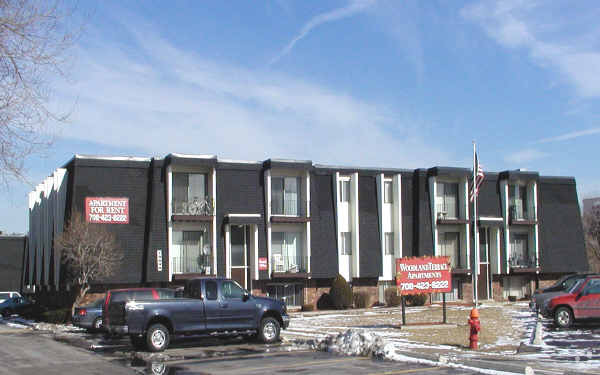 Building Photo - Woodland Terrace Apartments