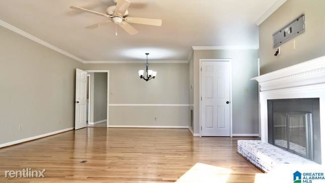 Building Photo - 2 br, 2 bath House - 3402 Woodcrest Dr