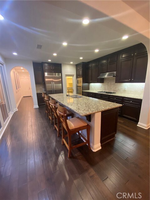 Building Photo - 25 Golf Dr