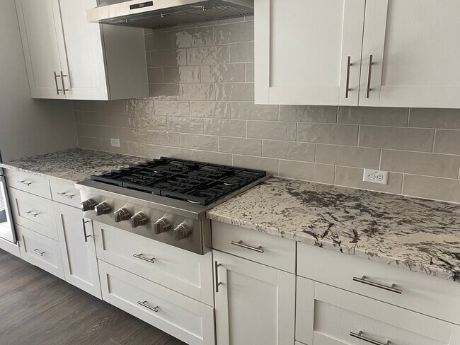 Building Photo - 4628 Arques Ave
