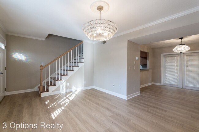 Foto del edificio - 2 br, 1.5 bath House - 6940 Roswell Rd, Un...