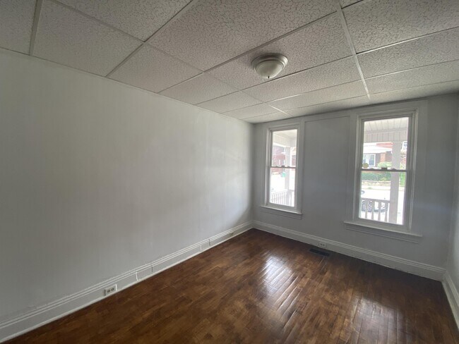 Foto del edificio - 306 W Cottage Pl