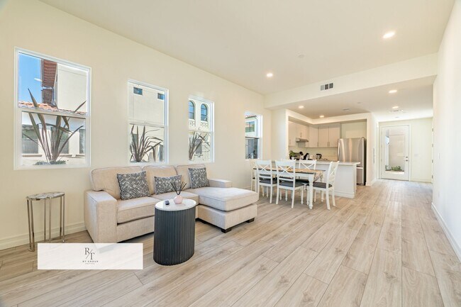 Foto del edificio - 126 N New Ave