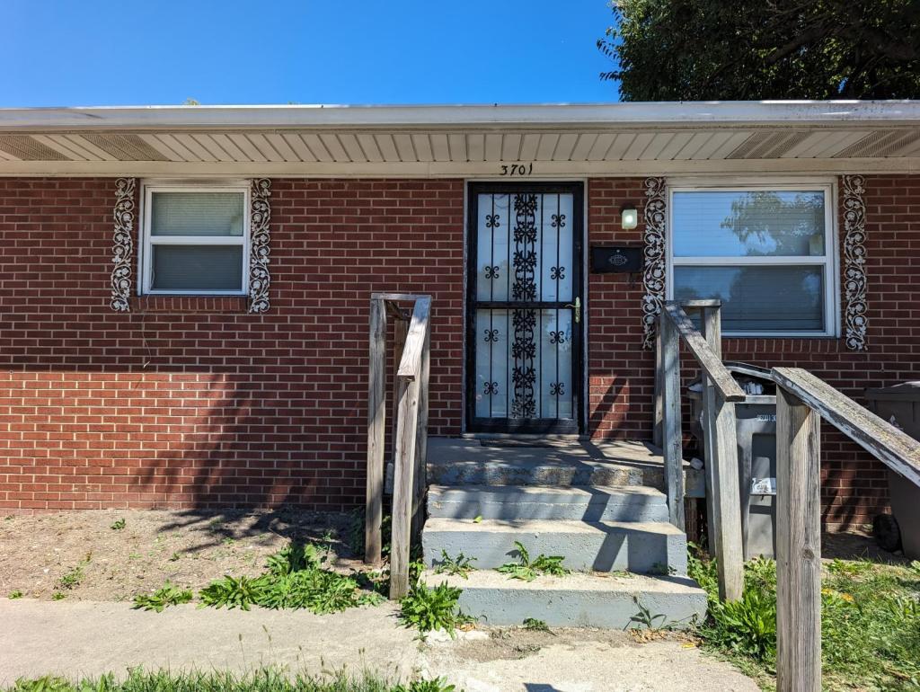 Foto principal - 3701 N Emerson Ave