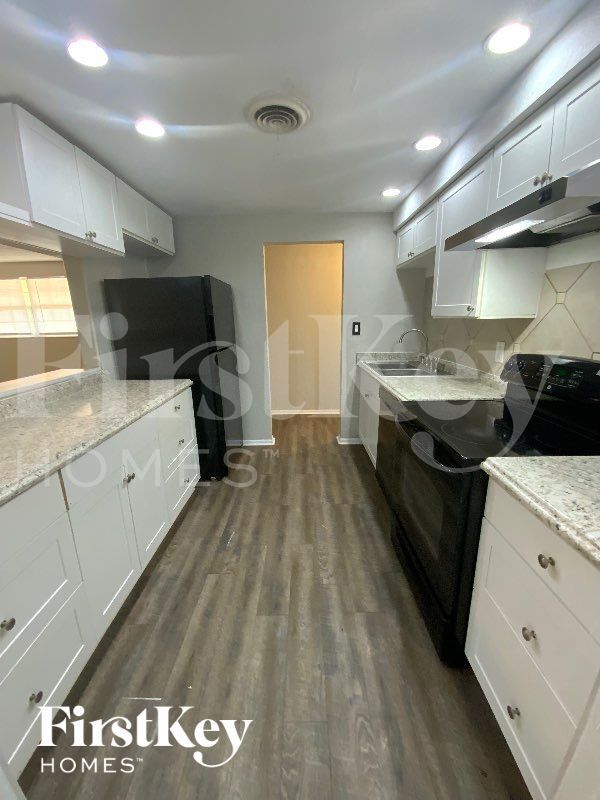 Foto del edificio - 3567 Harbor Blvd