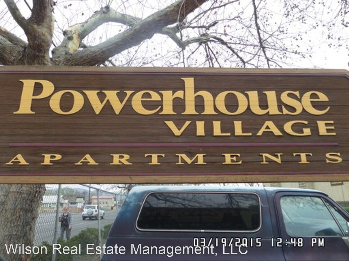 Primary Photo - 2000 W Lincoln Ave