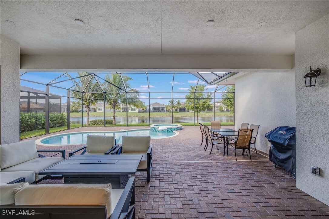 Foto del edificio - 4549 Azalea Dr