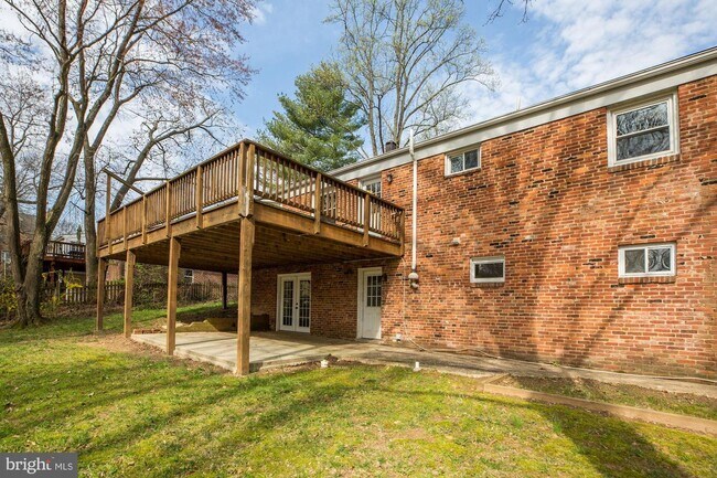 Building Photo - 1603 Kirby Rd