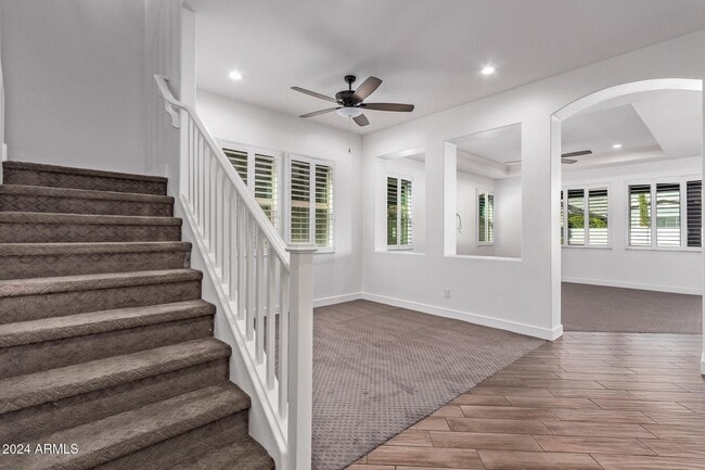 Building Photo - 3056 E Appaloosa Rd