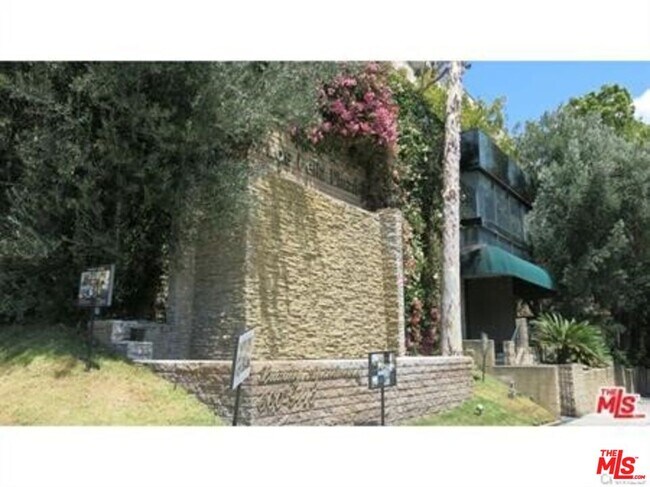Foto del edificio - 3949 Los Feliz Blvd