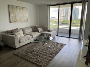 Building Photo - 3300 NE 192 St