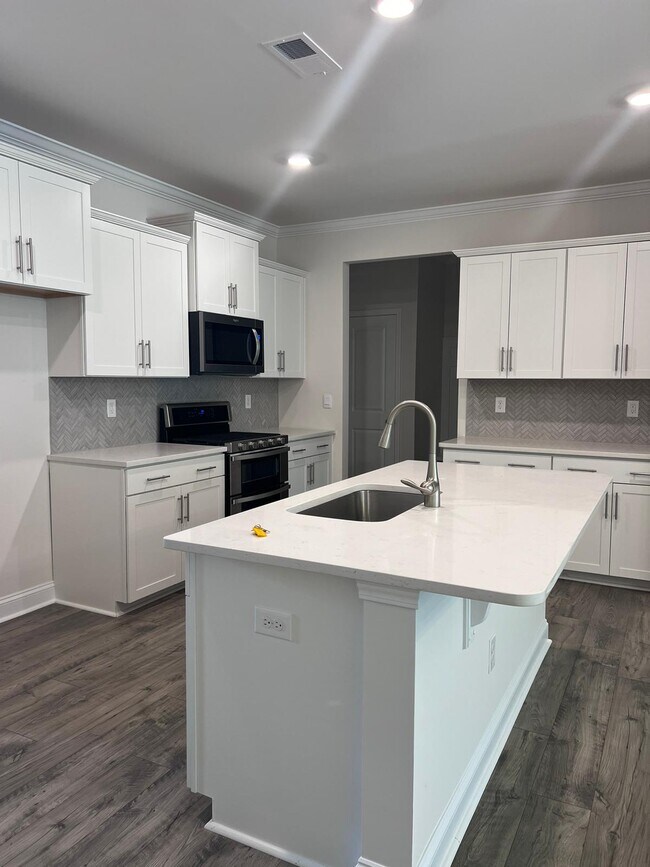 Foto del edificio - 1207 Cedar Branch Pl NW