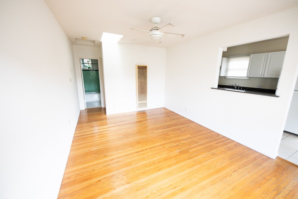 1207 Bellevue Ave Unit 3, Los Angeles, CA 90026 Apartments in Los