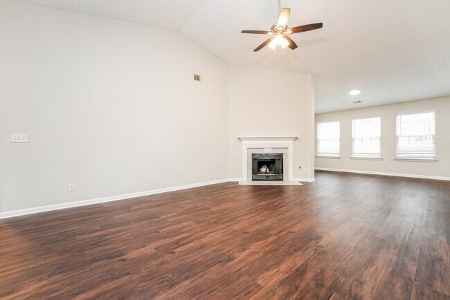 Foto del edificio - 1122 Alysum Ave SE