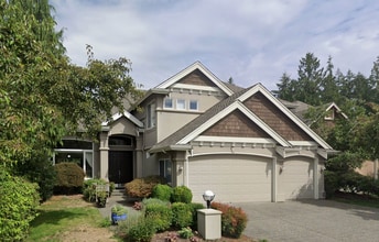 Building Photo - 20522 NE 23rd Ct