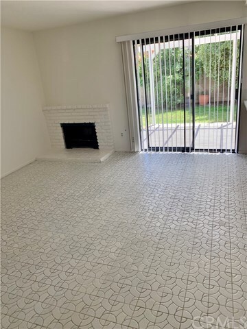 Foto del edificio - 11300 Ivory Ave