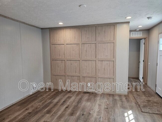 Foto del edificio - 700 S 12th St