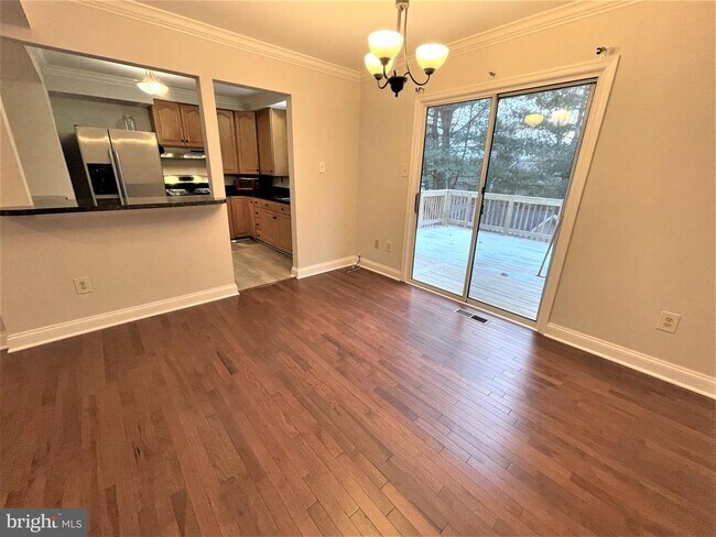 Foto del edificio - 17626 Longview Ln