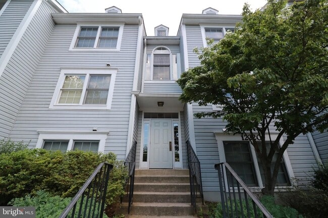 Photo - 12220 Eagles Nest Ct Apartment