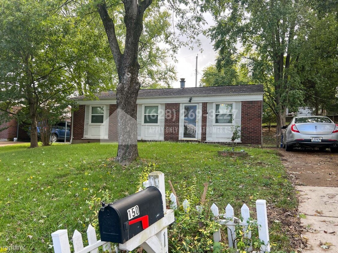 150 Linnview Dr, St. Louis, MO 63129 House Rental in St. Louis, MO