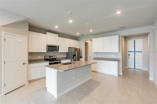 Foto del edificio - 19309 Blue Pond Dr