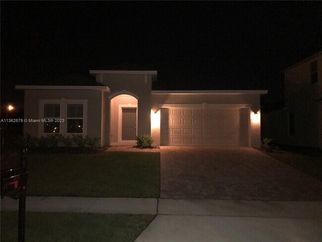 Foto del edificio - 2121 Preston Ln