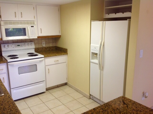 Primary Photo - 715 S Ocean Dr