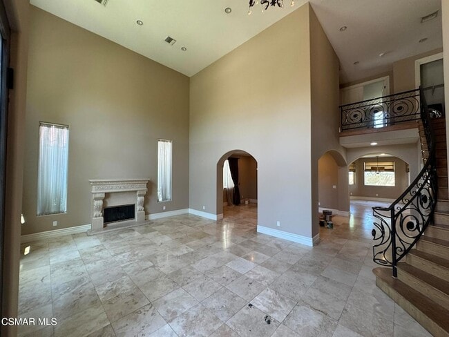 Building Photo - 4960 Chimineas Ave