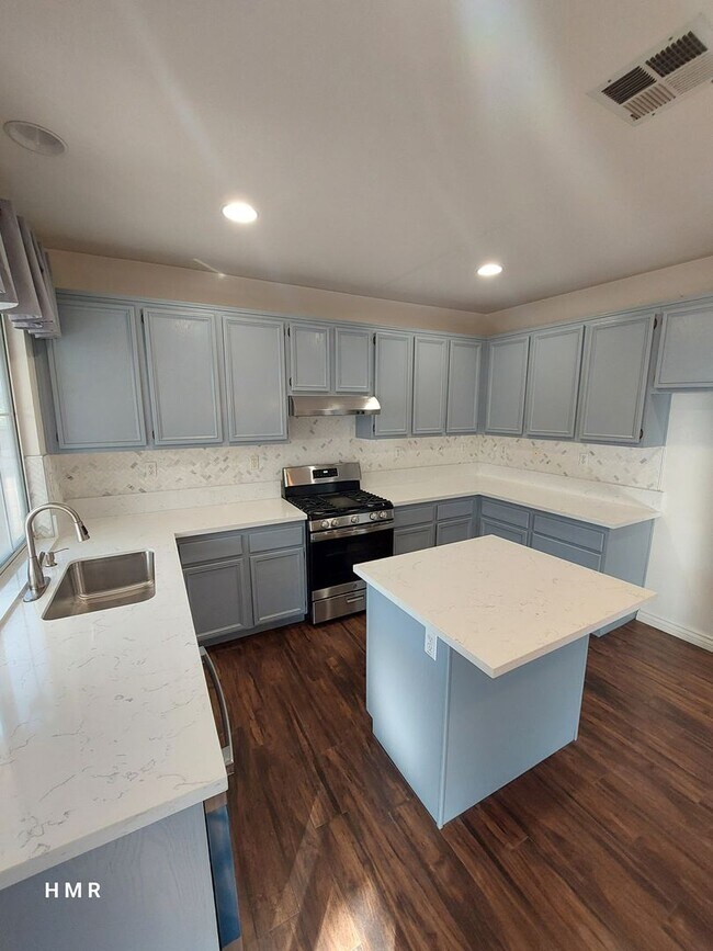 Building Photo - Two story home in desirable area of Chino ...